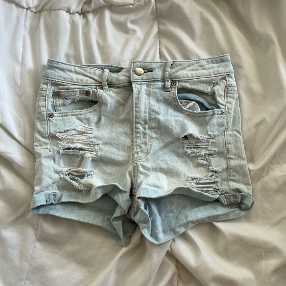 american eagle light wash denim shorts